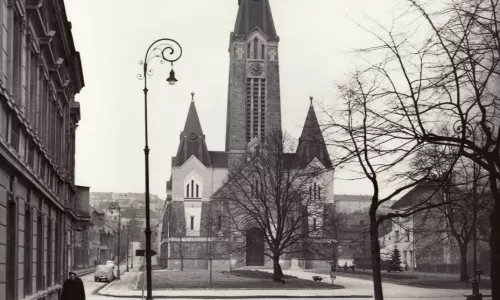 B171 Farní kostel Nejsvětějšího Srdce Páně